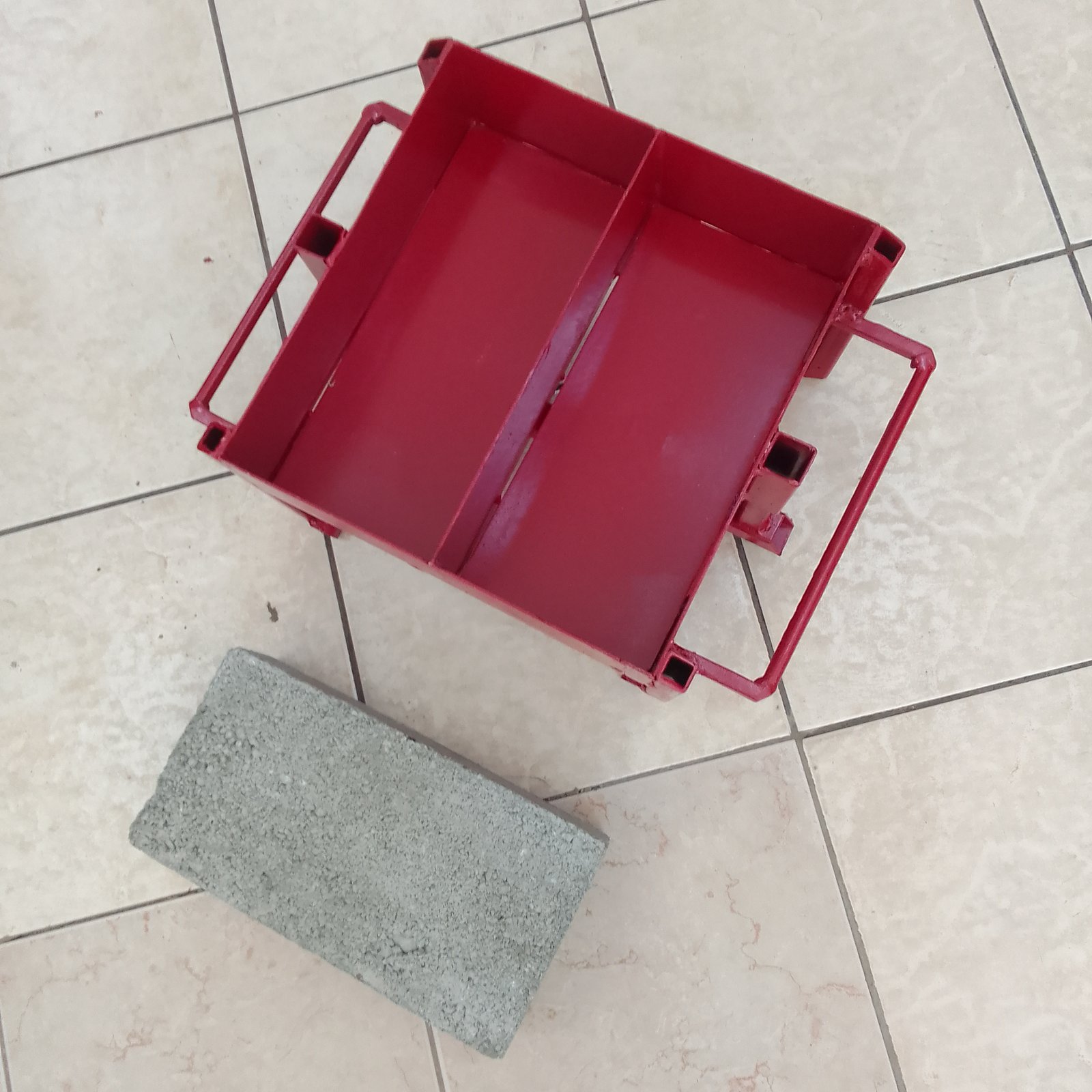 Hand-Pressed Maxi Brick Mould for sale in South Africa - SME Warehousing Solutions